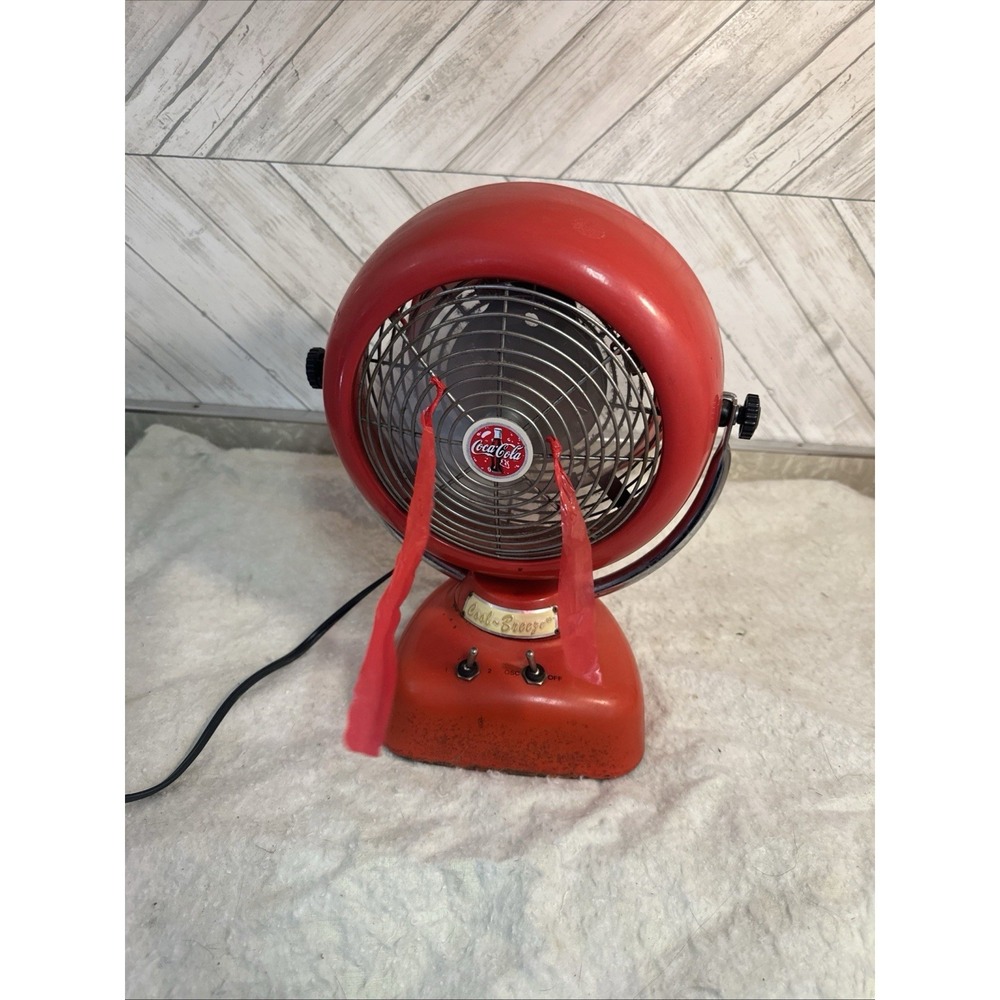 Vintage 2007 Coca-Cola Cool Breeze Red Oscillating 2 Speed Desk Fan Retro RARE